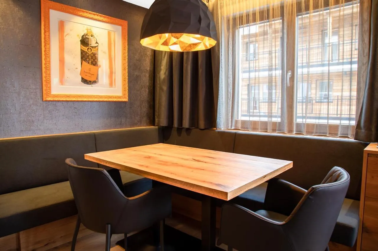 **** Hotel Superior Gourmethotel Yscla Ischgl Österreich